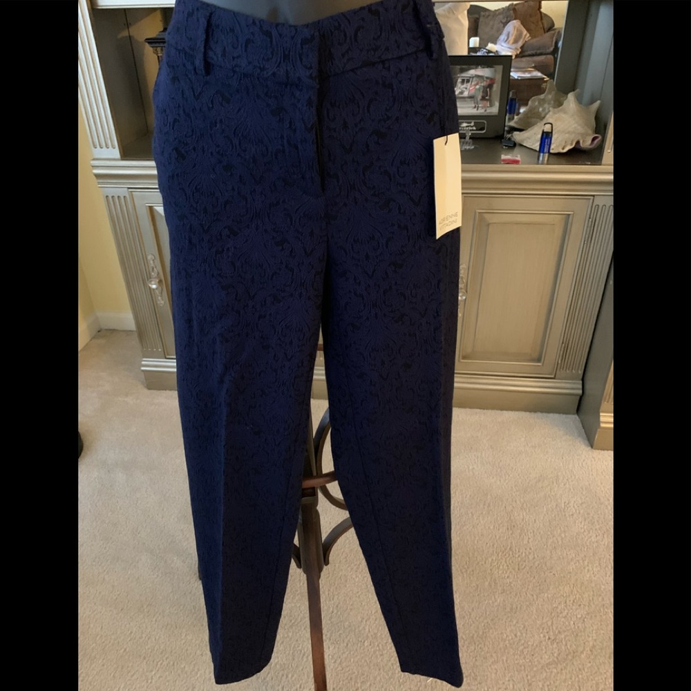 Blue/ black paisley print pants size 10 by Adrienne Vittadini